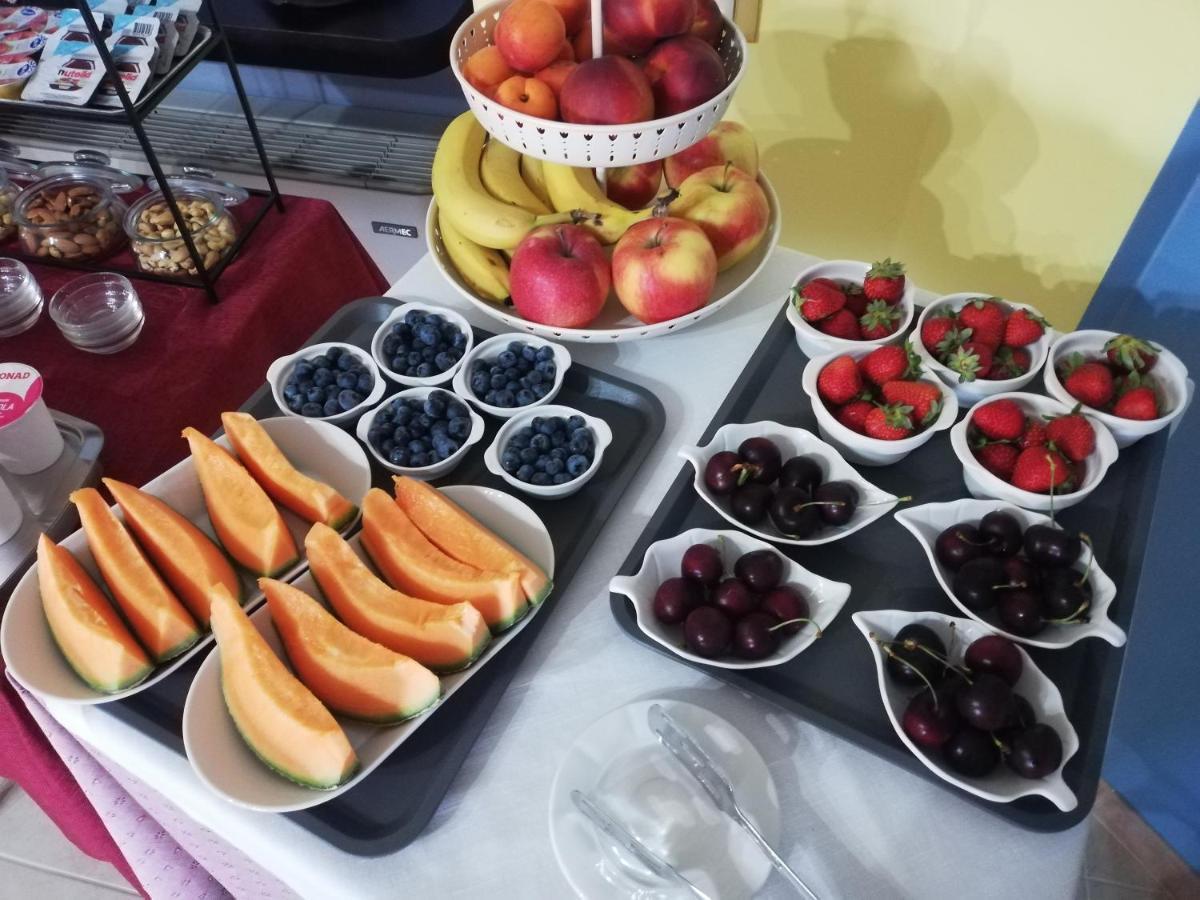 フォンディ Il Giardino Delle Zagare Bed & Breakfast エクステリア 写真